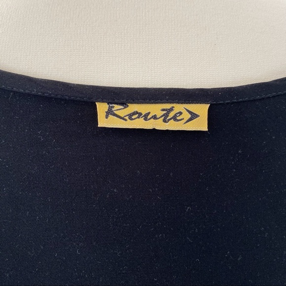 Mixed Media Top - Picture 4 of 4